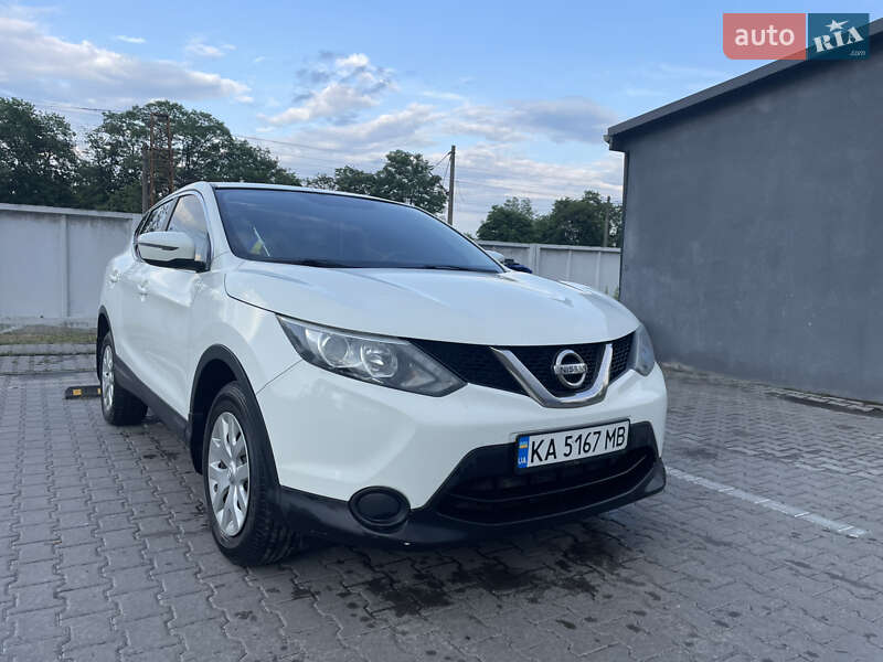 Внедорожник / Кроссовер Nissan Qashqai 2017 в Ирпене