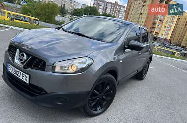 Внедорожник / Кроссовер Nissan Qashqai 2012 в Тернополе