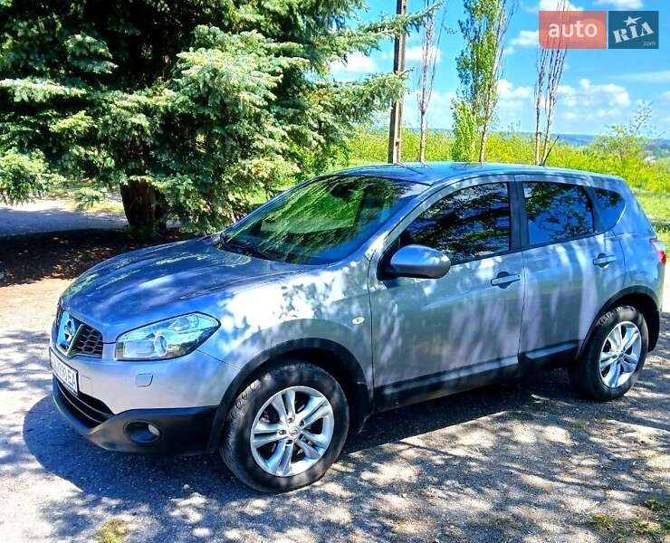 Внедорожник / Кроссовер Nissan Qashqai 2010 в Чугуеве