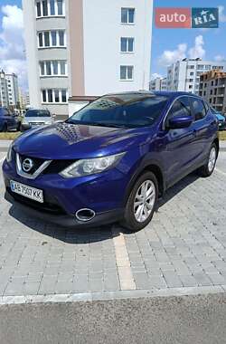 Внедорожник / Кроссовер Nissan Qashqai 2014 в Виннице