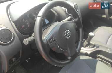 Внедорожник / Кроссовер Nissan Qashqai 2009 в 