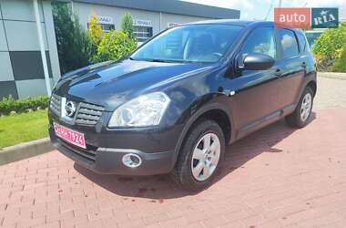 Внедорожник / Кроссовер Nissan Qashqai 2009 в 