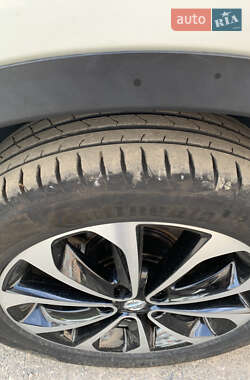 Внедорожник / Кроссовер Nissan Qashqai 2012 в 