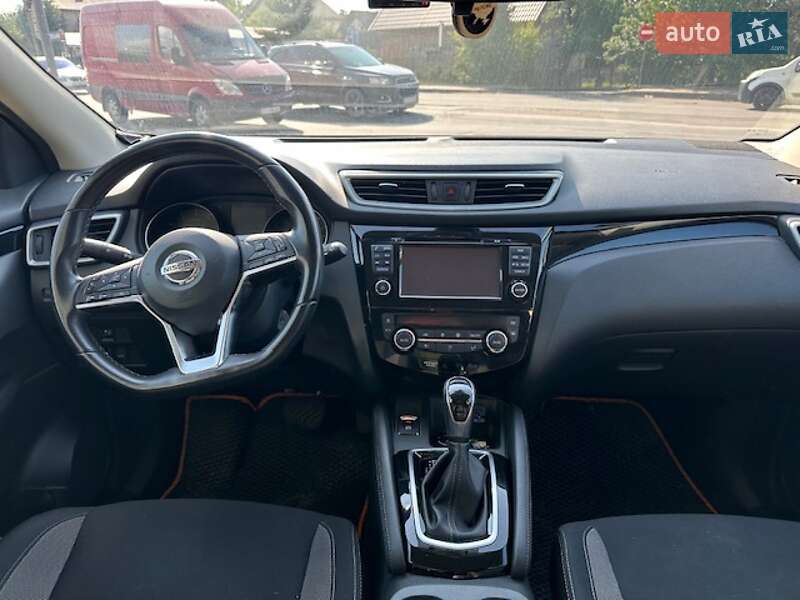 Внедорожник / Кроссовер Nissan Qashqai 2020 в Ивано-Франковске
