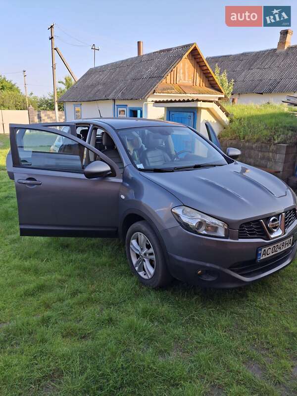 Внедорожник / Кроссовер Nissan Qashqai 2010 в Луцке фото 7 Внедорожник / Кроссовер Nissan Qashqai 2010 в Луцке