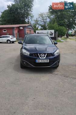Позашляховик / Кросовер Nissan Qashqai 2010 в Дніпрі