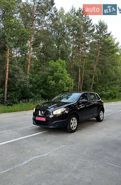 Позашляховик / Кросовер Nissan Qashqai 2010 в Славуті