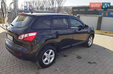 Внедорожник / Кроссовер Nissan Qashqai 2010 в Хмельницком