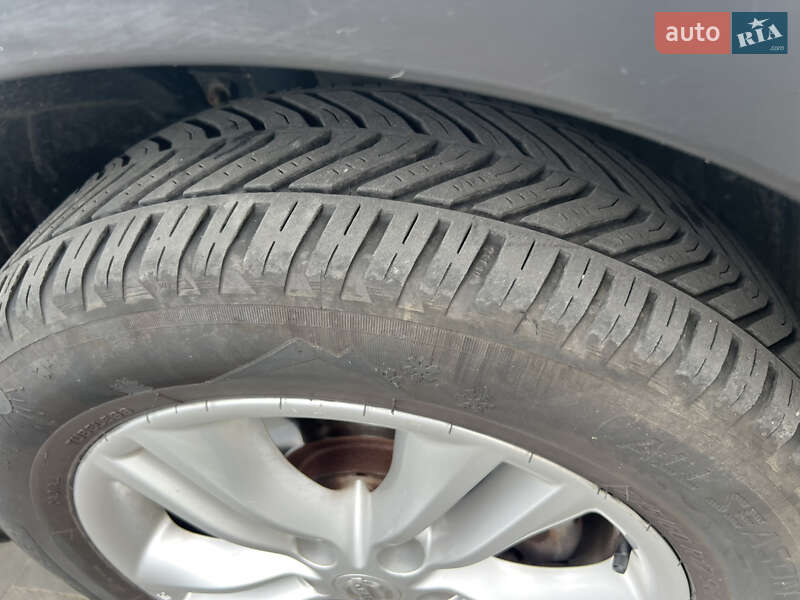 Внедорожник / Кроссовер Nissan Qashqai 2012 в Кременчуге