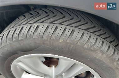 Внедорожник / Кроссовер Nissan Qashqai 2012 в 