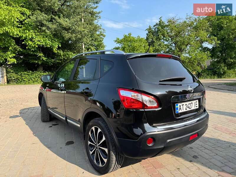 Внедорожник / Кроссовер Nissan Qashqai 2012 в Ивано-Франковске