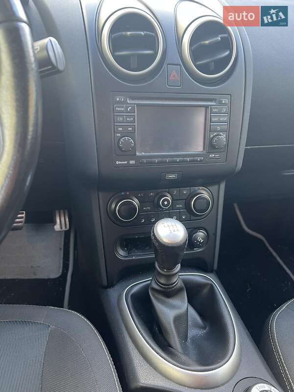 Внедорожник / Кроссовер Nissan Qashqai 2012 в Ивано-Франковске