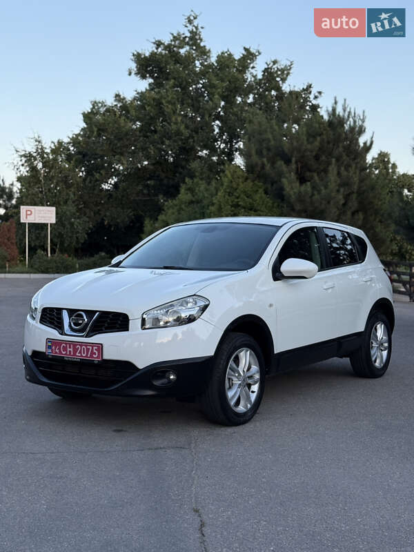 Внедорожник / Кроссовер Nissan Qashqai 2010 в Кропивницком