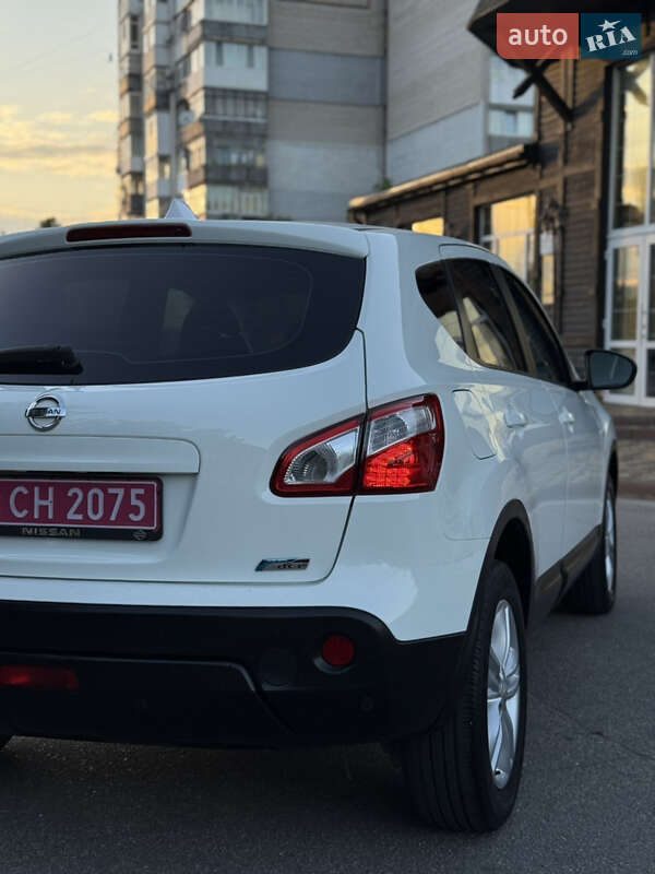 Внедорожник / Кроссовер Nissan Qashqai 2010 в Кропивницком