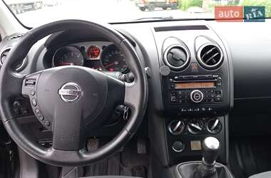 Внедорожник / Кроссовер Nissan Qashqai 2009 в 