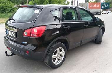Внедорожник / Кроссовер Nissan Qashqai 2009 в 