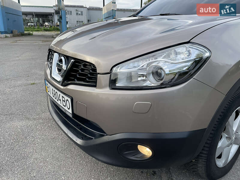 Позашляховик / Кросовер Nissan Qashqai 2012 в Полтаві