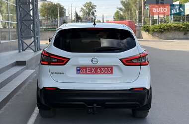 Внедорожник / Кроссовер Nissan Qashqai 2018 в 
