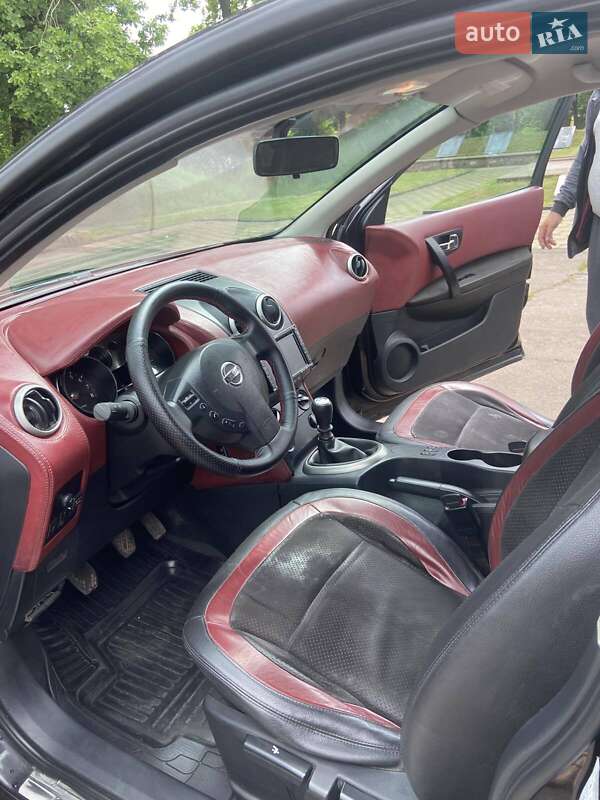 Внедорожник / Кроссовер Nissan Qashqai 2009 в Коростене