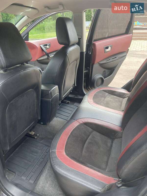 Внедорожник / Кроссовер Nissan Qashqai 2009 в Коростене