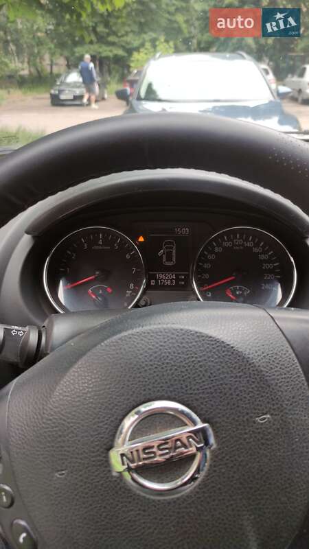Позашляховик / Кросовер Nissan Qashqai 2011 в Києві