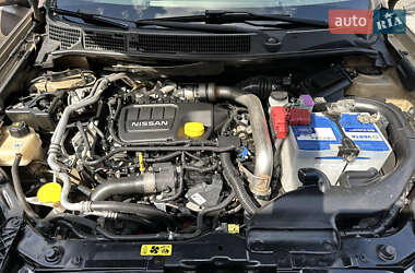 Внедорожник / Кроссовер Nissan Qashqai 2012 в 
