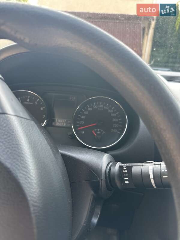 Внедорожник / Кроссовер Nissan Qashqai 2012 в Берегово