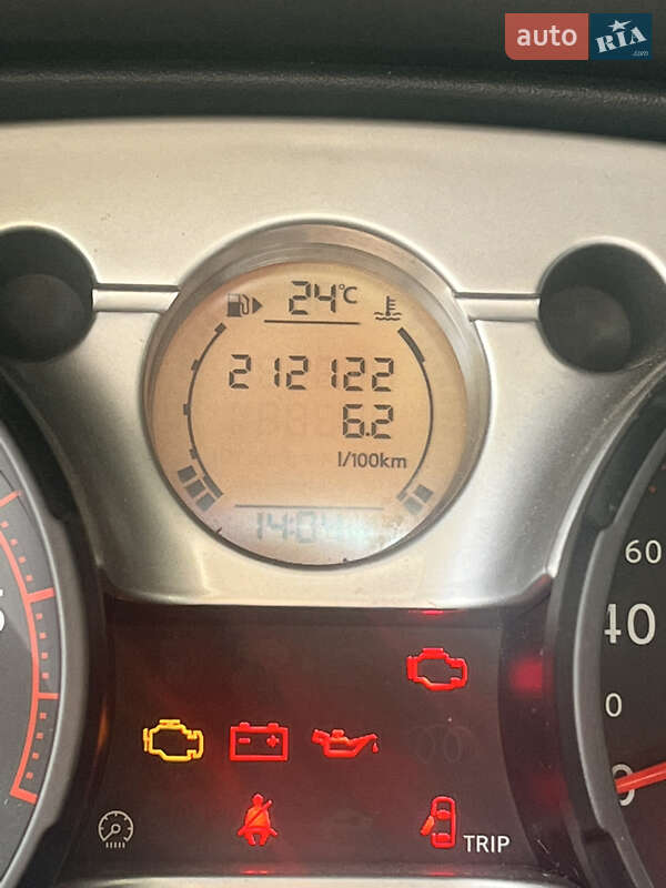 Внедорожник / Кроссовер Nissan Qashqai 2007 в Мукачево фото 5 Внедорожник / Кроссовер Nissan Qashqai 2007 в Мукачево