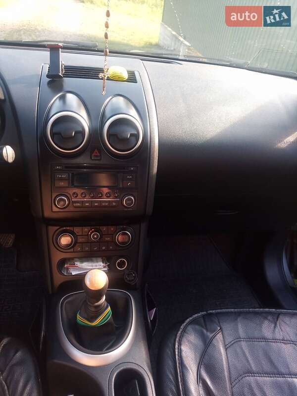 Позашляховик / Кросовер Nissan Qashqai 2013 в Івано-Франківську
