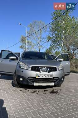 Позашляховик / Кросовер Nissan Qashqai 2010 в Дніпрі