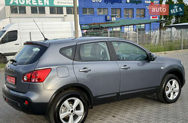 Позашляховик / Кросовер Nissan Qashqai 2009 в 