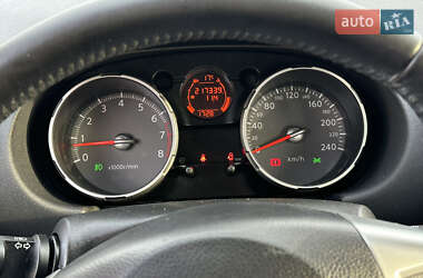 Позашляховик / Кросовер Nissan Qashqai 2009 в 
