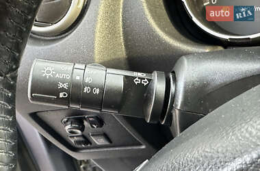 Позашляховик / Кросовер Nissan Qashqai 2009 в 