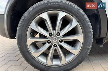 Позашляховик / Кросовер Nissan Qashqai 2010 в 