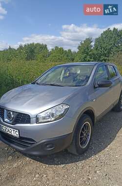 Позашляховик / Кросовер Nissan Qashqai 2012 в Журавному