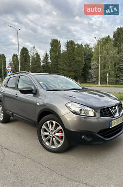 Внедорожник / Кроссовер Nissan Qashqai 2013 в Миргороде