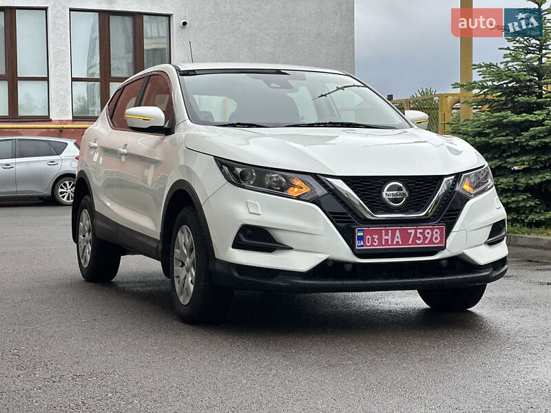 Позашляховик / Кросовер Nissan Qashqai 2018 в Рівному