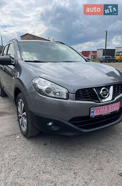 Внедорожник / Кроссовер Nissan Qashqai 2013 в Киеве