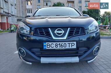 Позашляховик / Кросовер Nissan Qashqai 2010 в Львові