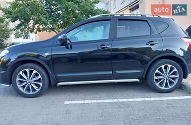 Внедорожник / Кроссовер Nissan Qashqai 2010 в Львове