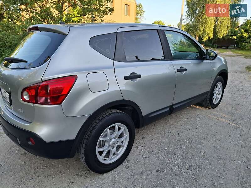Внедорожник / Кроссовер Nissan Qashqai 2008 в Ровно