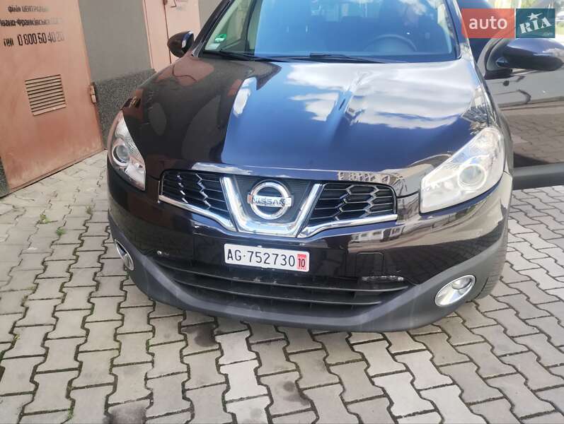 Внедорожник / Кроссовер Nissan Qashqai 2011 в Ивано-Франковске