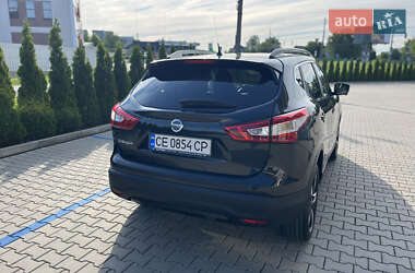 Внедорожник / Кроссовер Nissan Qashqai 2015 в 