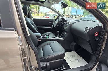 Внедорожник / Кроссовер Nissan Qashqai 2010 в 
