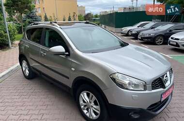 Позашляховик / Кросовер Nissan Qashqai 2011 в Києві