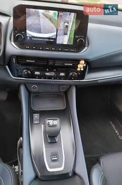 Позашляховик / Кросовер Nissan Qashqai 2021 в Києві