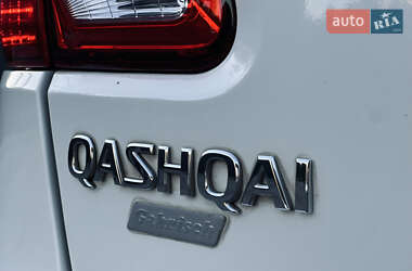 Позашляховик / Кросовер Nissan Qashqai 2013 в 