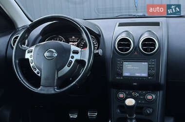 Позашляховик / Кросовер Nissan Qashqai 2013 в 