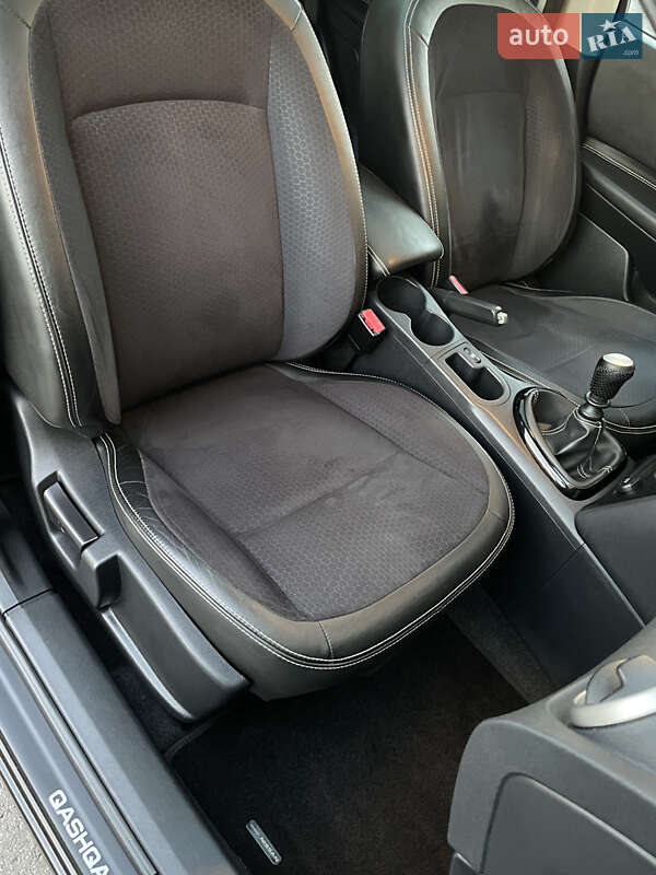 Позашляховик / Кросовер Nissan Qashqai 2013 в Рівному