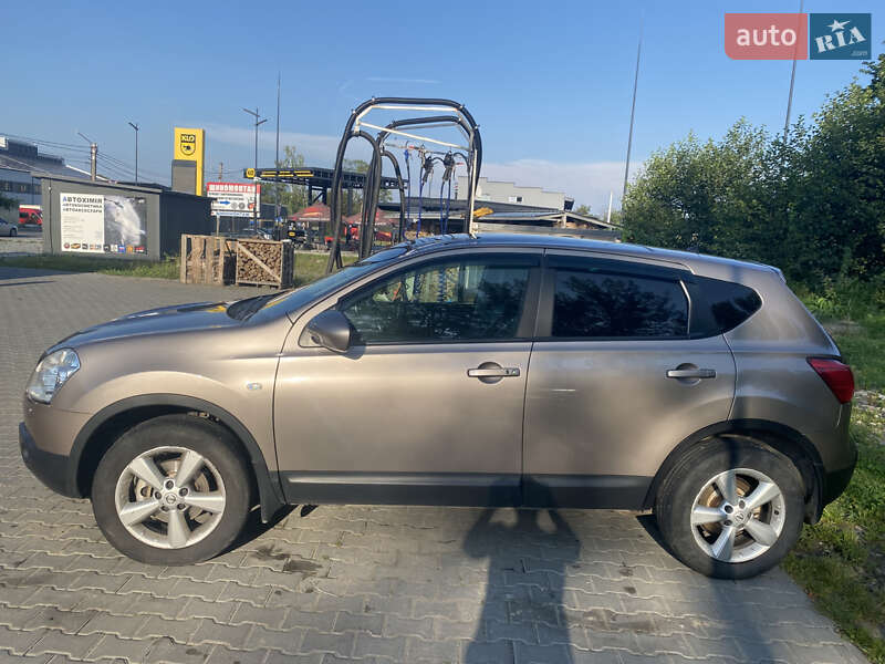 Внедорожник / Кроссовер Nissan Qashqai 2009 в Бориславе